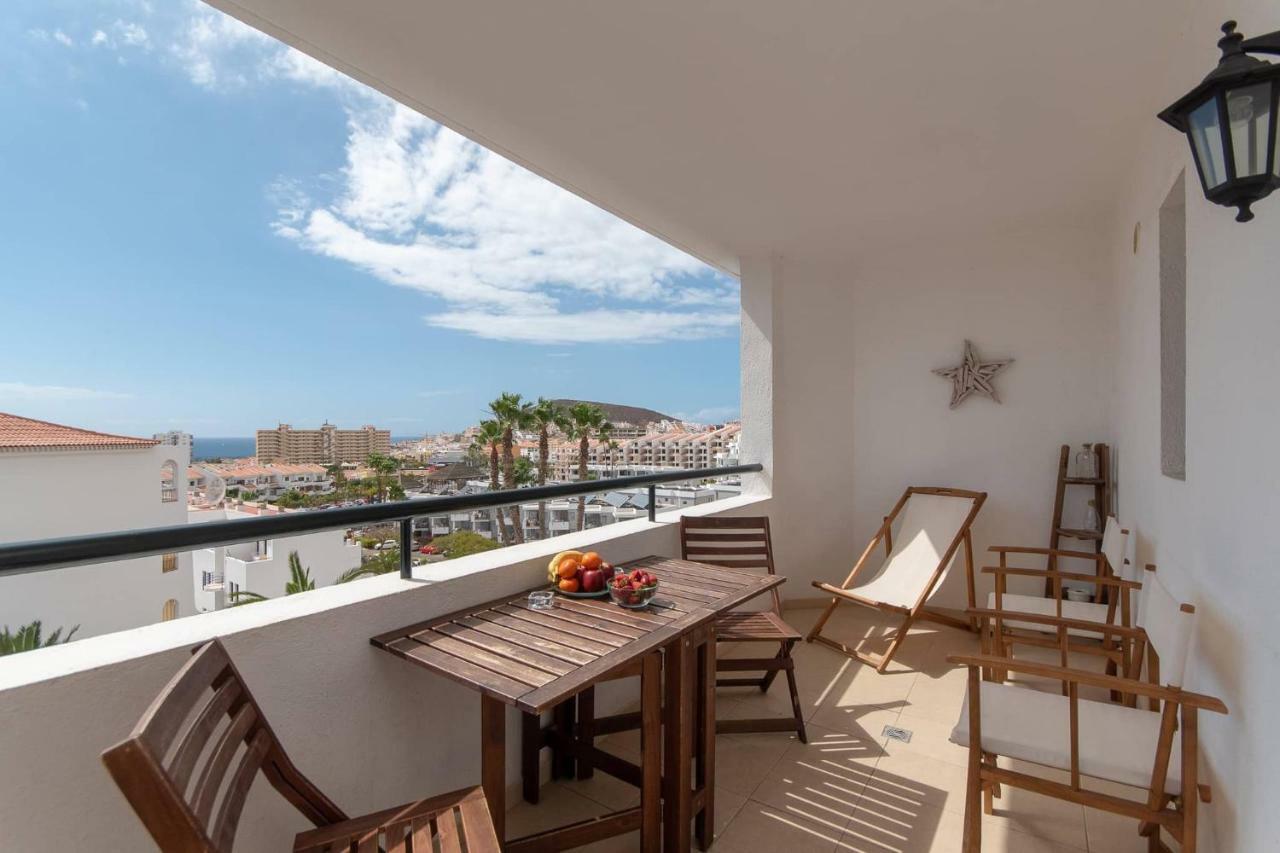 Great 2 Beds Apartment Los Cristianos Los Cristianos  Bagian luar foto
