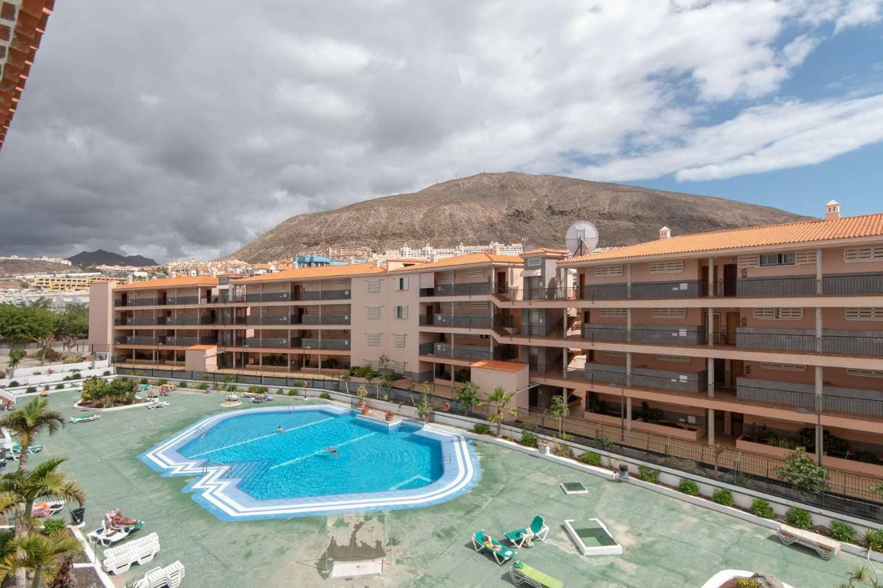 Great 2 Beds Apartment Los Cristianos Los Cristianos  Bagian luar foto