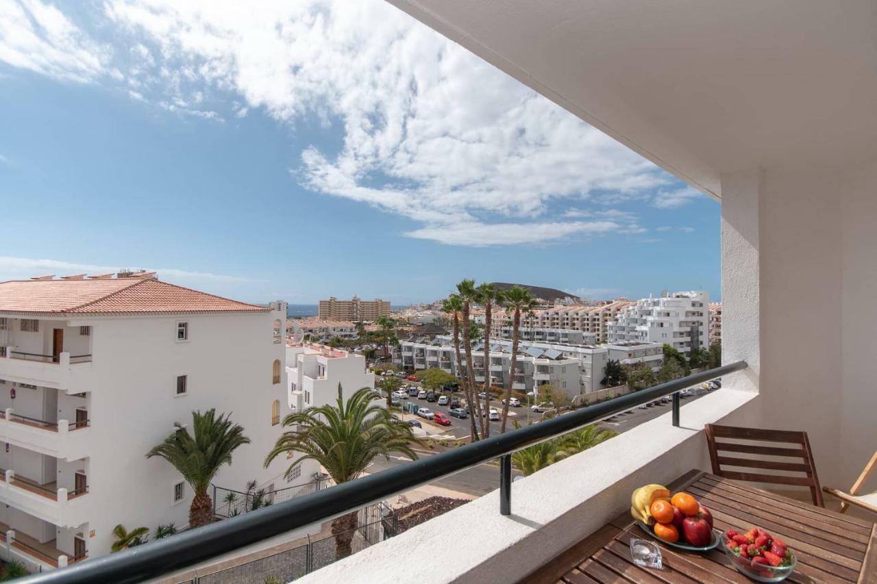 Great 2 Beds Apartment Los Cristianos Los Cristianos  Bagian luar foto
